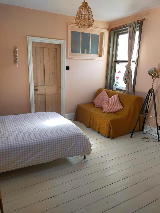 Alexandra Retreat Apartment เฮสติงส์ ภายนอก รูปภาพ